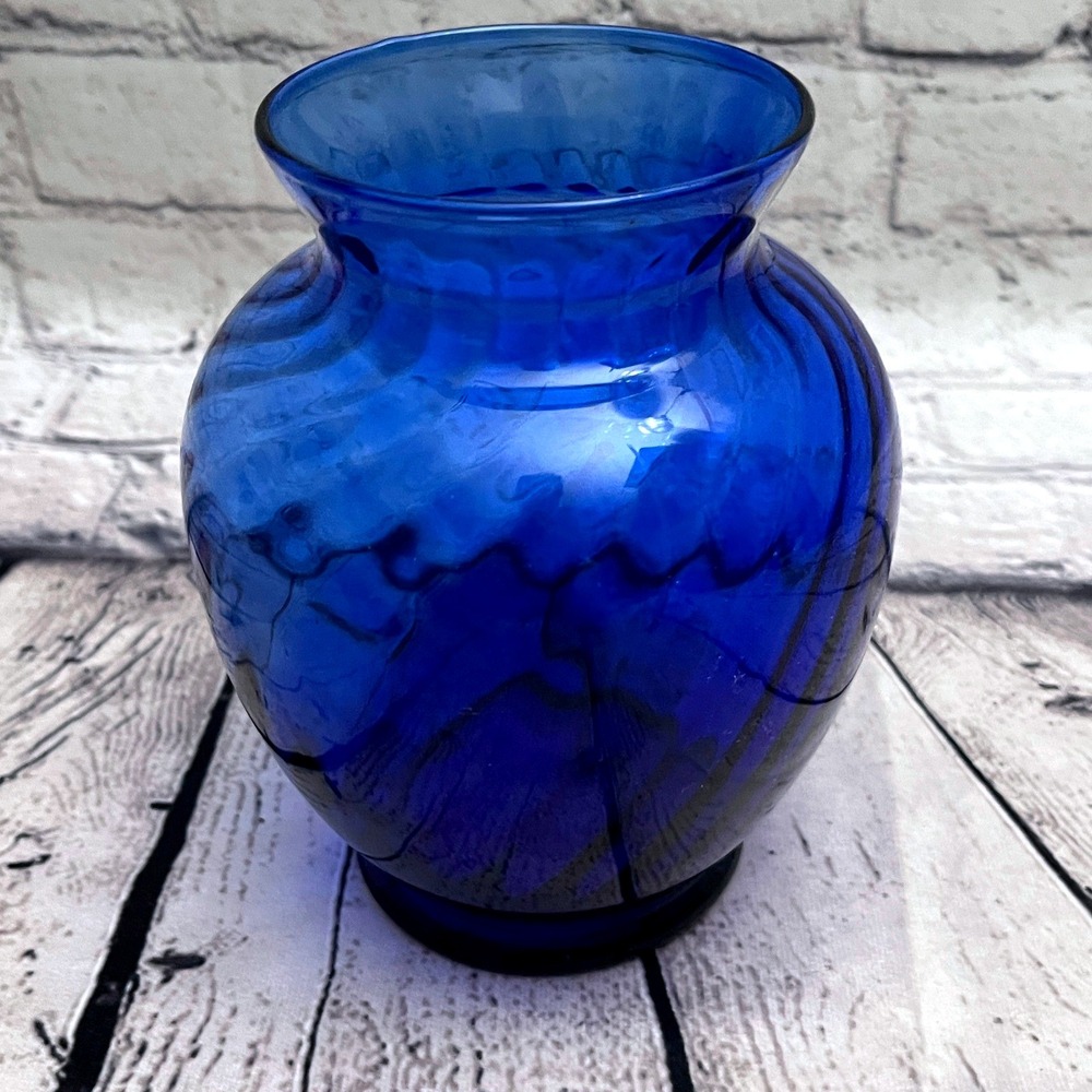 Set of 2 Vintage Cobalt Blue Blown Glass Vases-Anchor Hocking-Indiana Glass - Picture 5 of 9